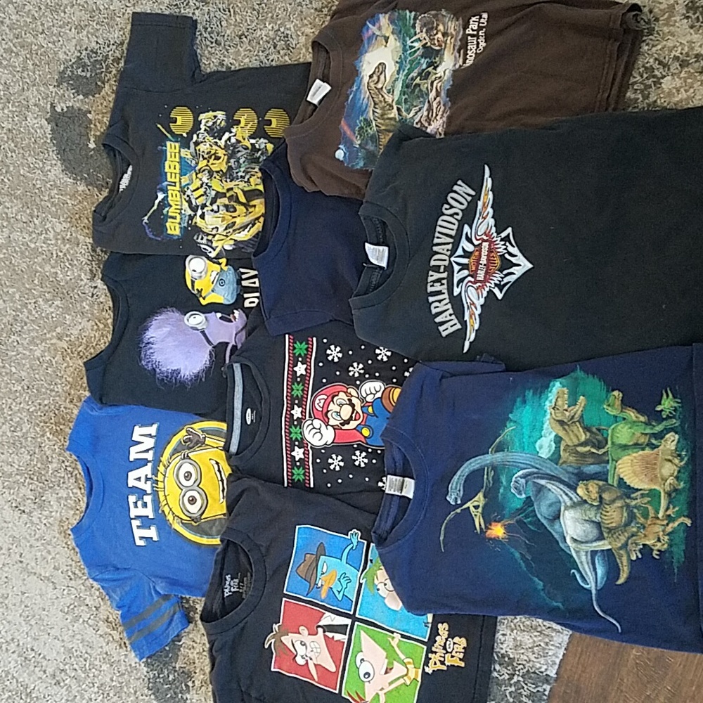 Boys size 6/7 t-shirt lot